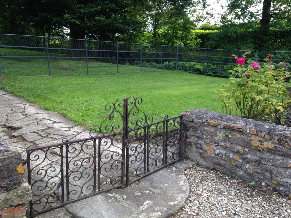 Hewletts Mill Guest House คาสเซิลคารี ภายนอก รูปภาพ